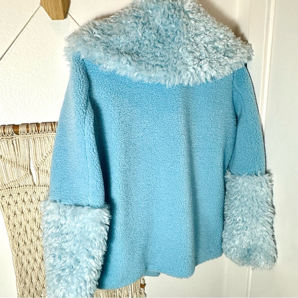 ❄️✌🏽 Urban Outfitters UO Elsa 70s Boho Teddy Kimchi Blue Faux Fur Blue Coat S - Picture 7 of 14